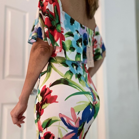 Use with tag 🏷 Long floral dress💐 - Picture 2 of 8